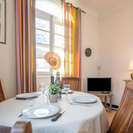 Les Violettes 2 By Interhome