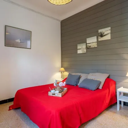 Les Violettes 2 By Interhome *